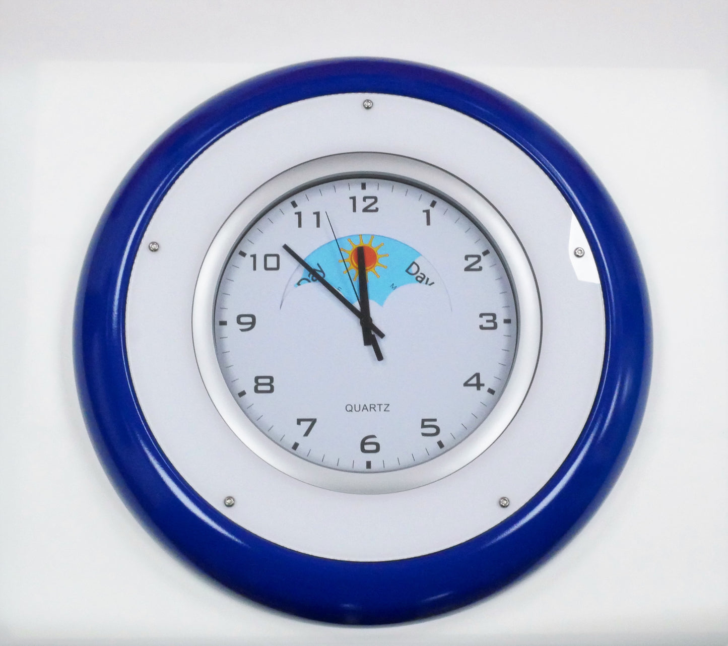 Reduced and Anti Ligature Round Safe Clock